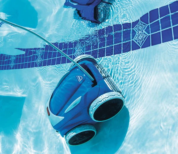 Entretien des équipements de piscine